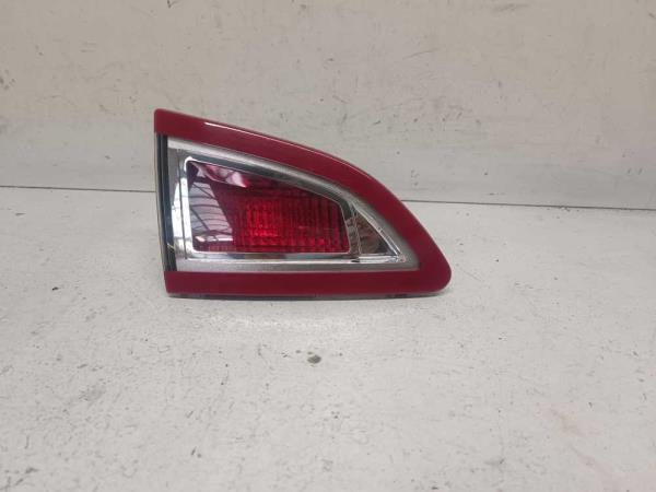 FEU ARRIERE GAUCHE RENAULT - Vue 1